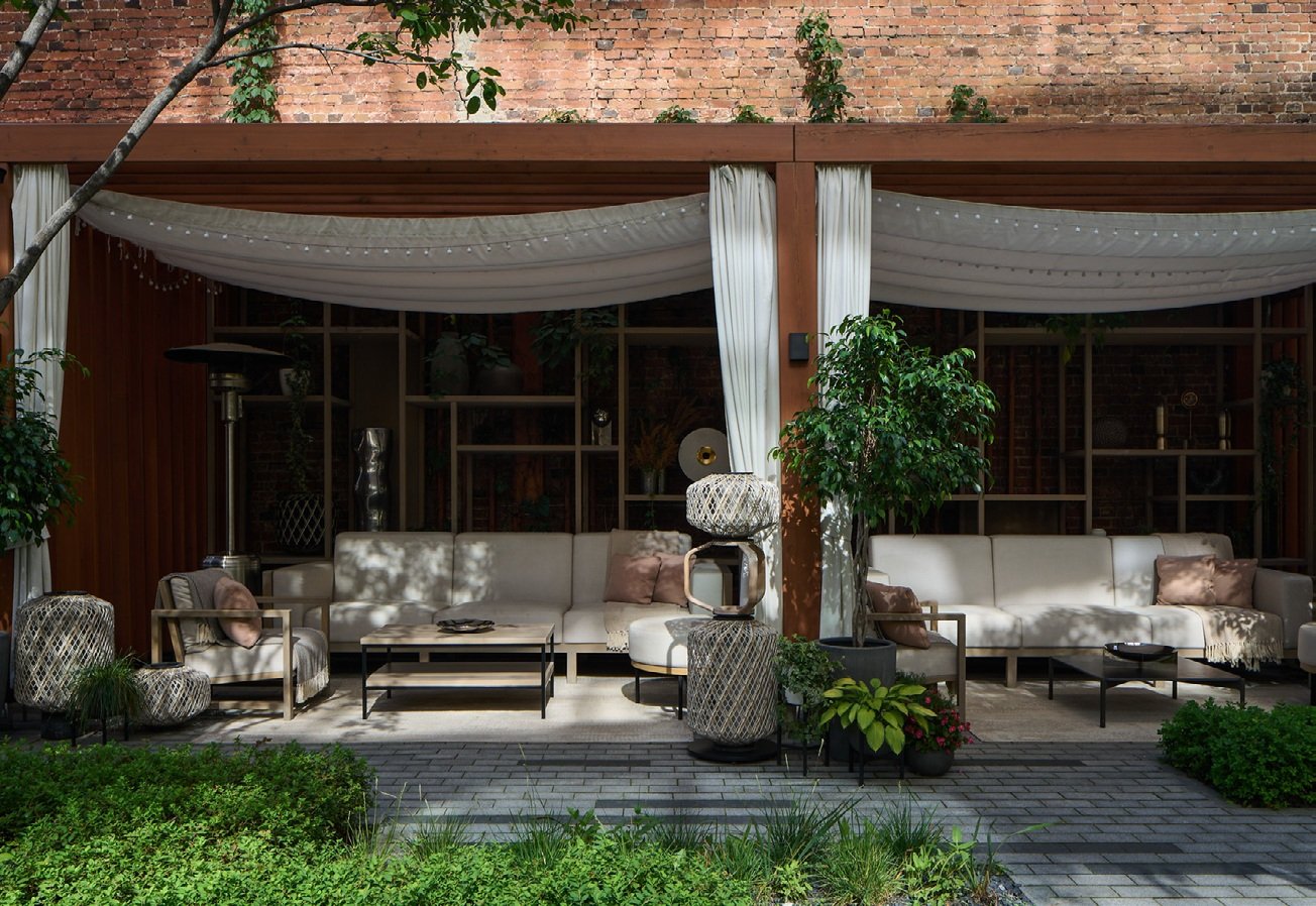 Kandinsky House Pergola — Yekaterinburg, Russia